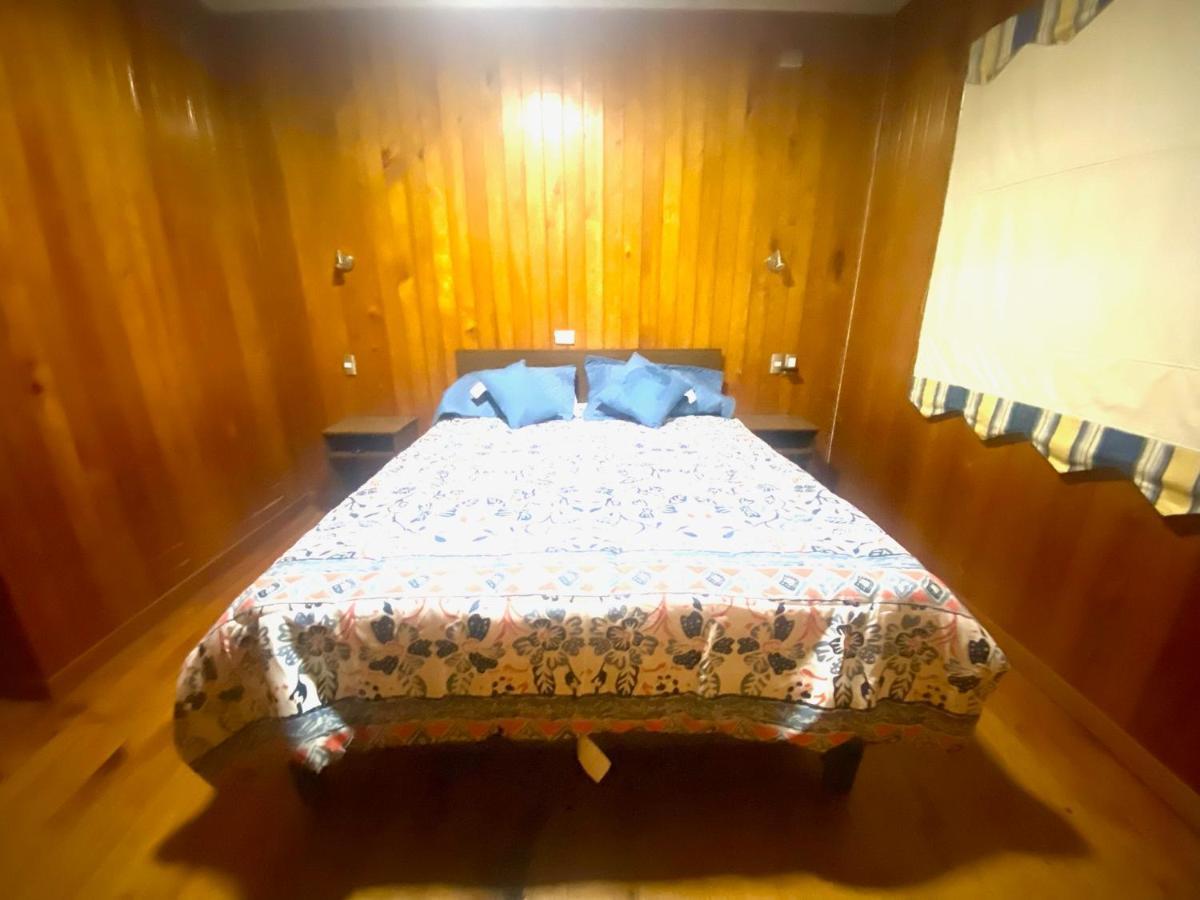 Viva Chile Hostal - プエルト・バラス エクステリア 写真