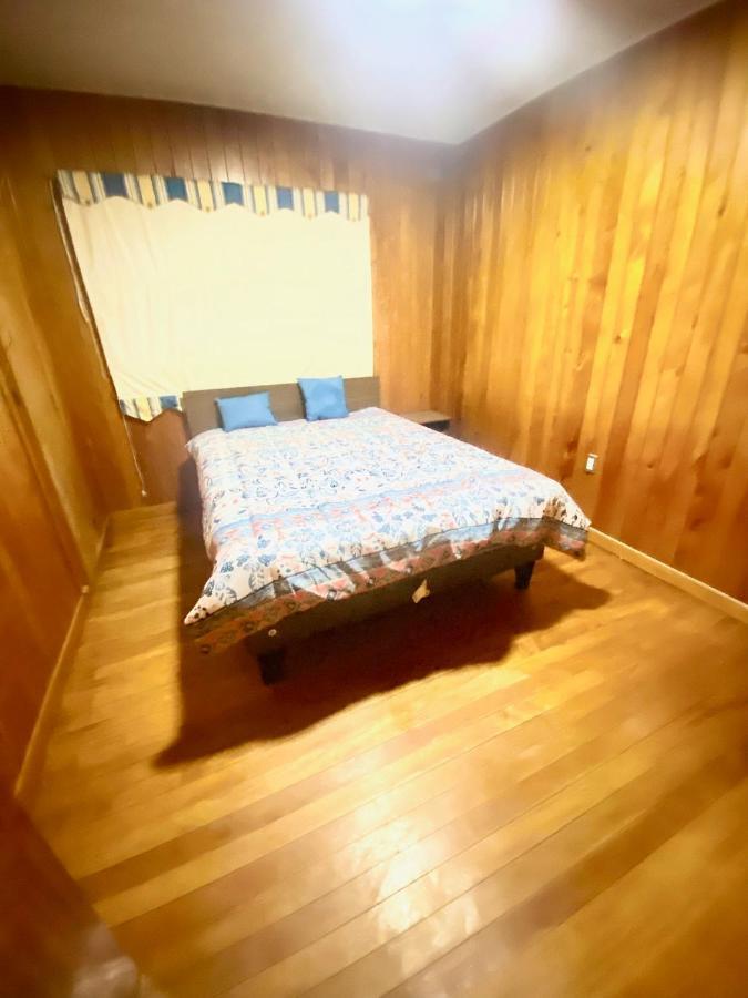 Viva Chile Hostal - プエルト・バラス エクステリア 写真